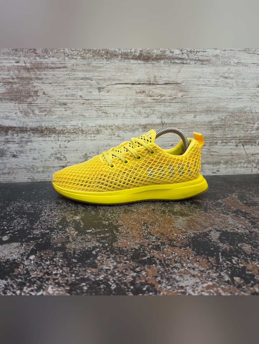 Womens NOBULL Mesh Runner Athletic Shoes Sz 7.5 Used High Visibility